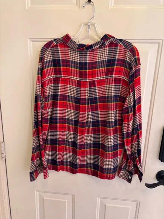aerie Red Plaid Button-Up Shirt with Navy and Cream Accents - Picture 4 of 4